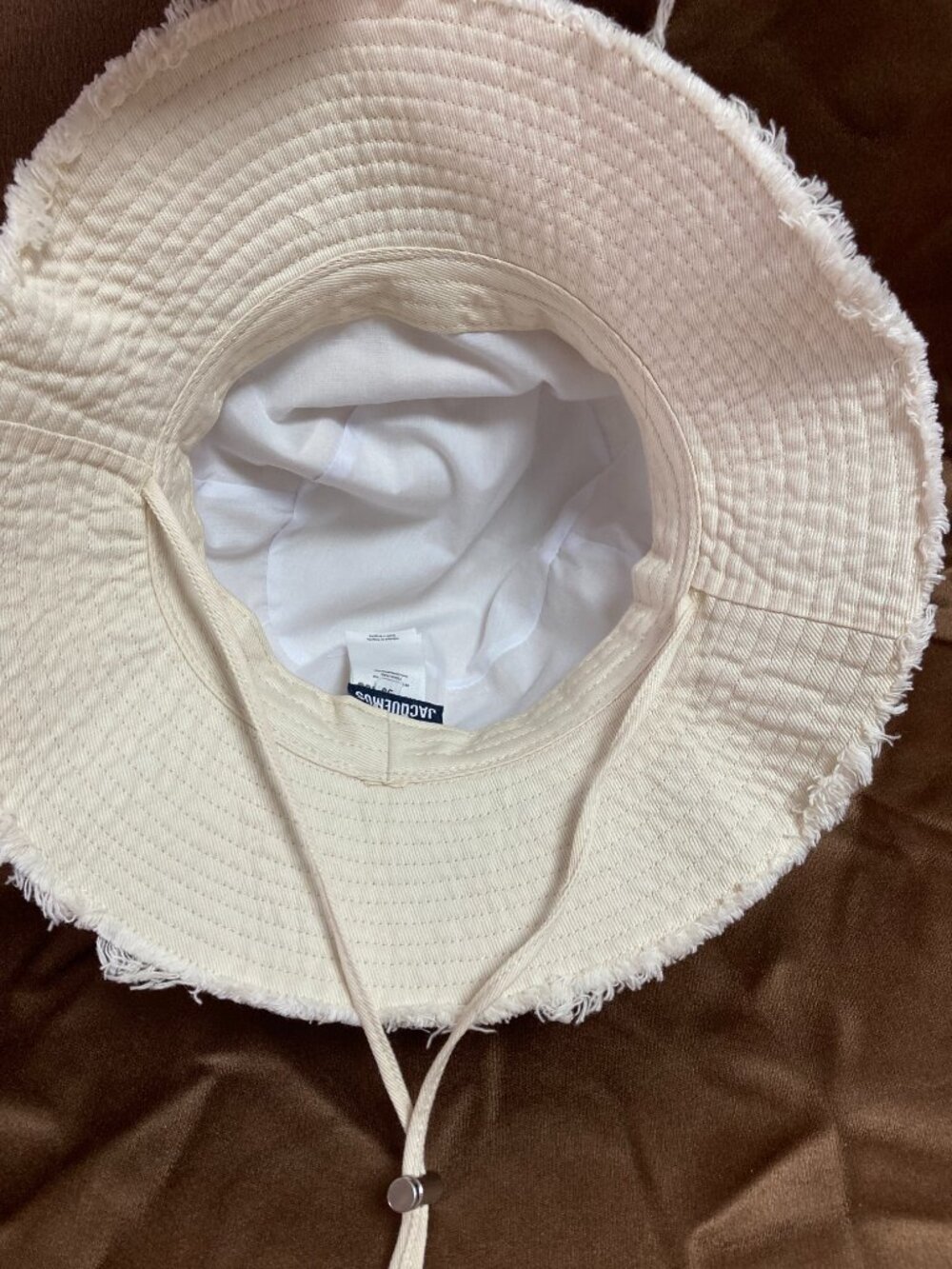 Jacquemus Bucket Hat off White - Picture 5 of 9
